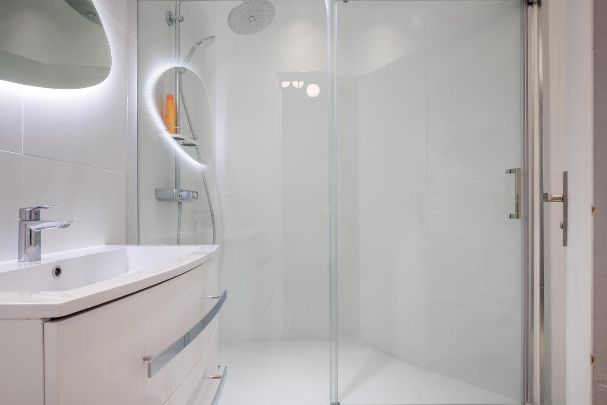 Chaleureux Appartement Pour 6Pers #4 Asnières Екстериор снимка